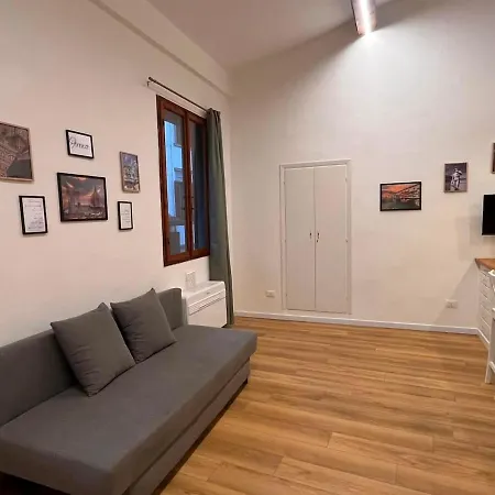 Modern Loft Next To Piazza Del Duomo Apartamento *