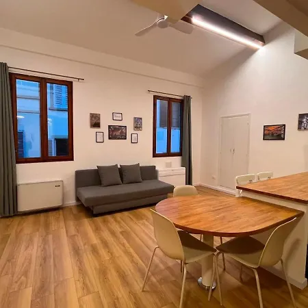 Modern Loft Next To Piazza Del Duomo Florencia