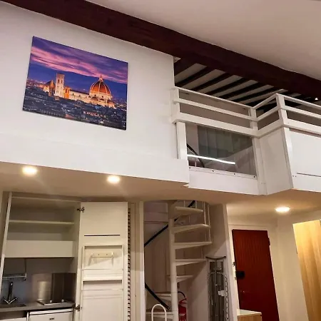 Modern Loft Next To Piazza Del Duomo